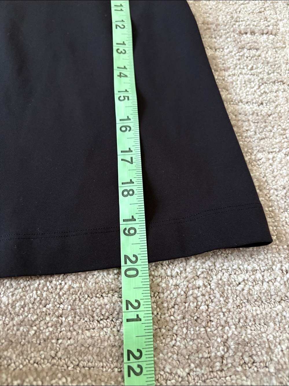 Lululemon Align High Neck Tank in black VGUC🙌 - Picture 8 of 8